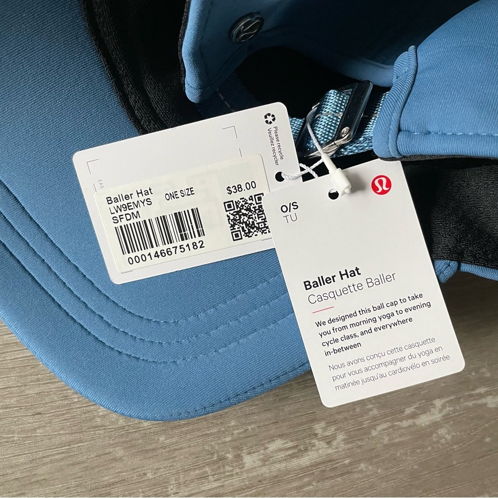 LAST ONE! Lululemon Baller Hat in SFDM (Soft Denim blue) - Picture 7 of 8